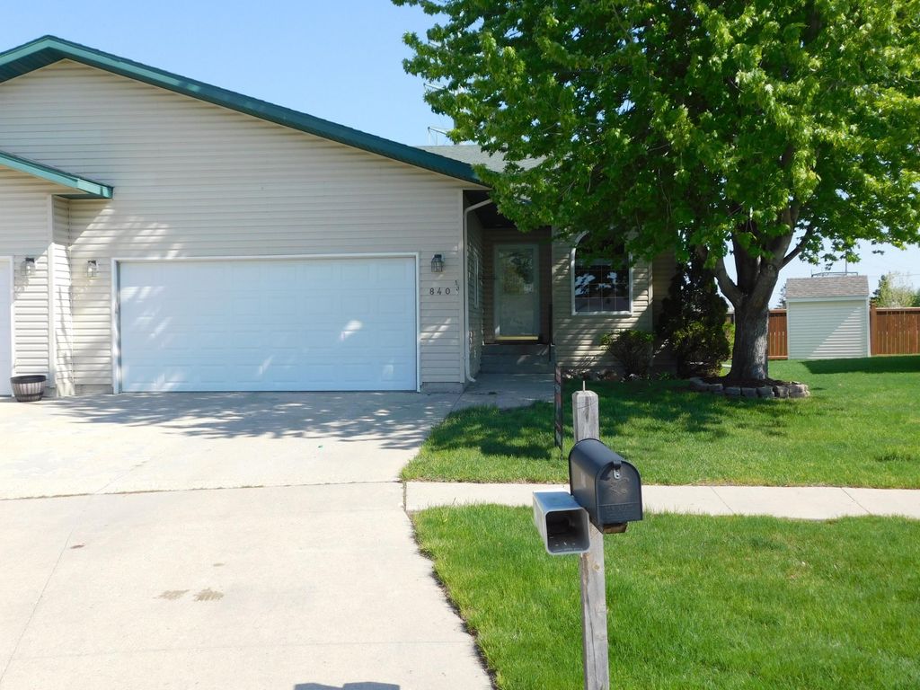 Photo of 840 Lakeridge Place, West Fargo, ND 58078 (MLS # 7075889)
