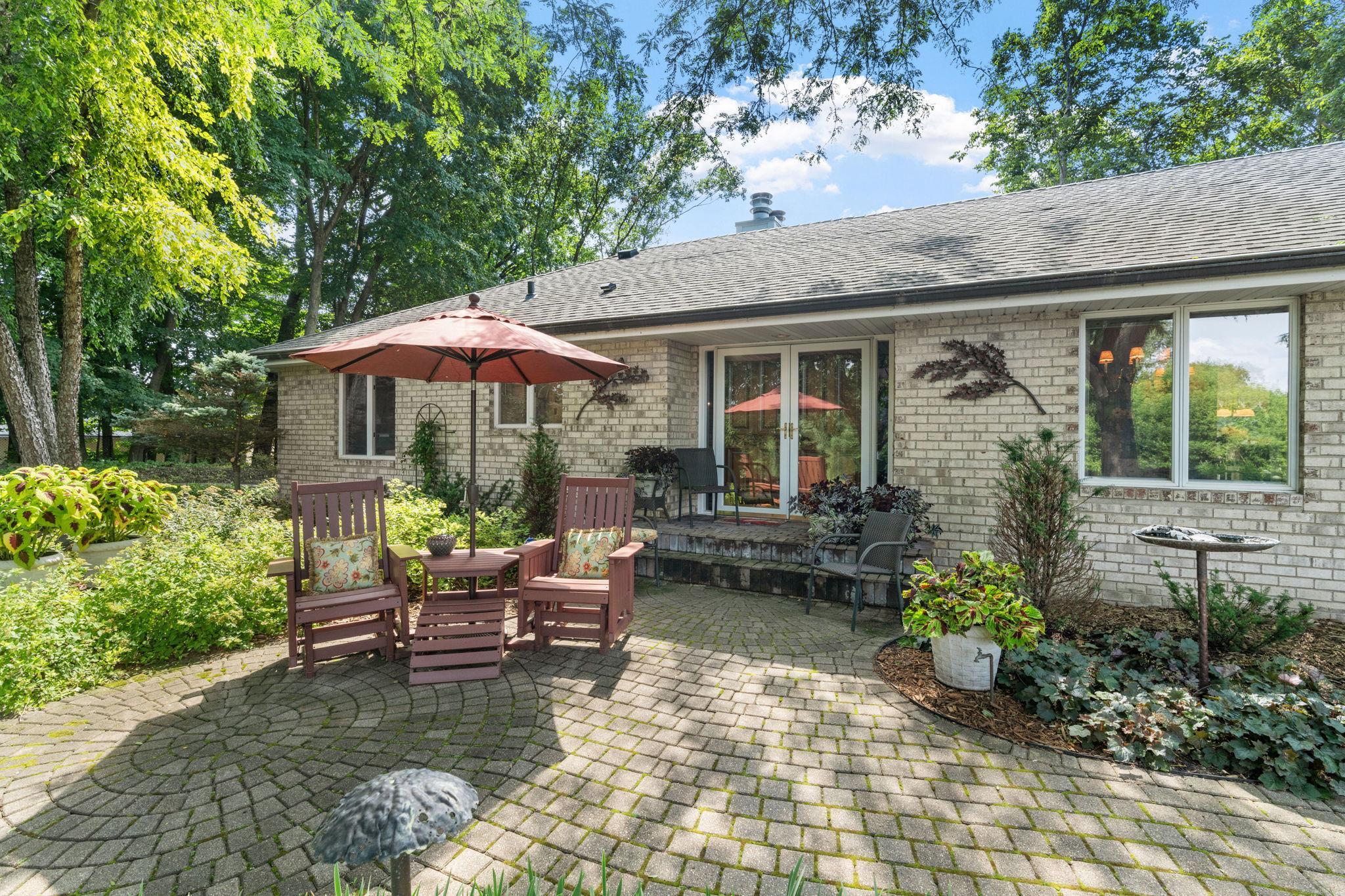 481 Peavey Lane
