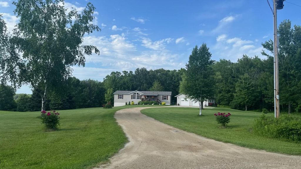 Photo of 3234 20th Avenue, Cady Twp, WI 54027 (MLS # 6822421)