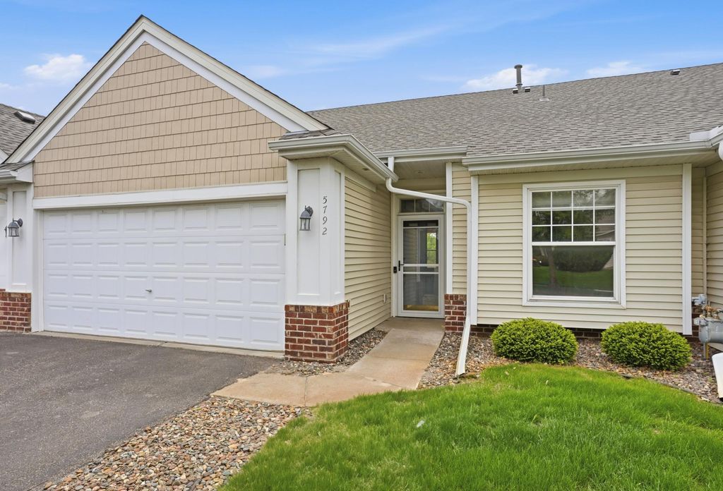Photo of 5792 Prairie Ridge Drive #182, Shoreview, MN 55126 (MLS # 7056120)