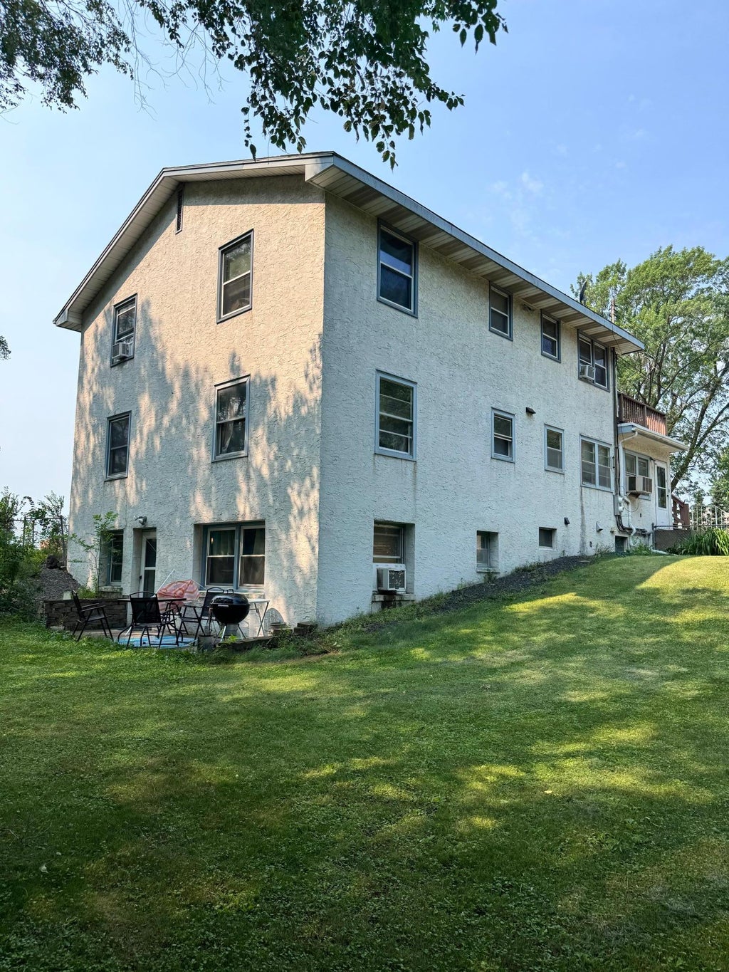Photo of 1398 25th Street NW, New Brighton, MN 55112 (MLS # 7129166)