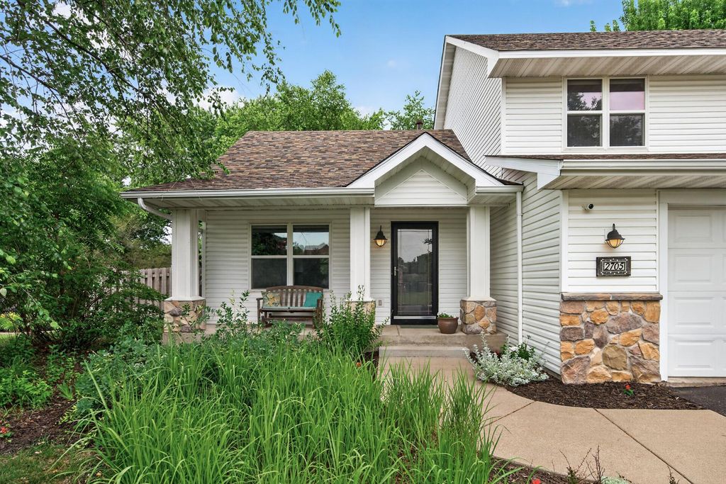 Photo of 2705 Galway Court, Hudson, WI 54016 (MLS # 7105495)