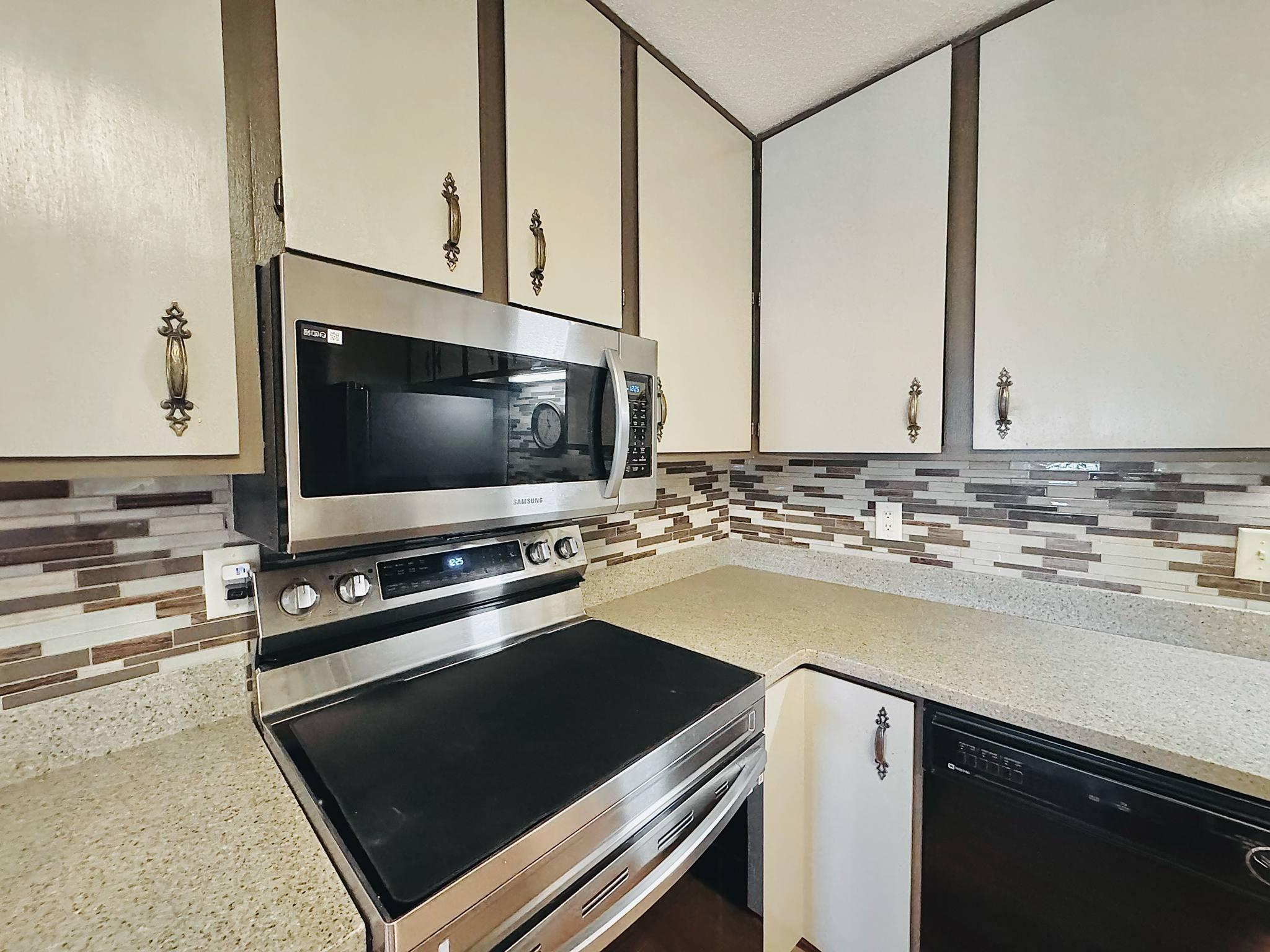2485 Canabury Drive 316