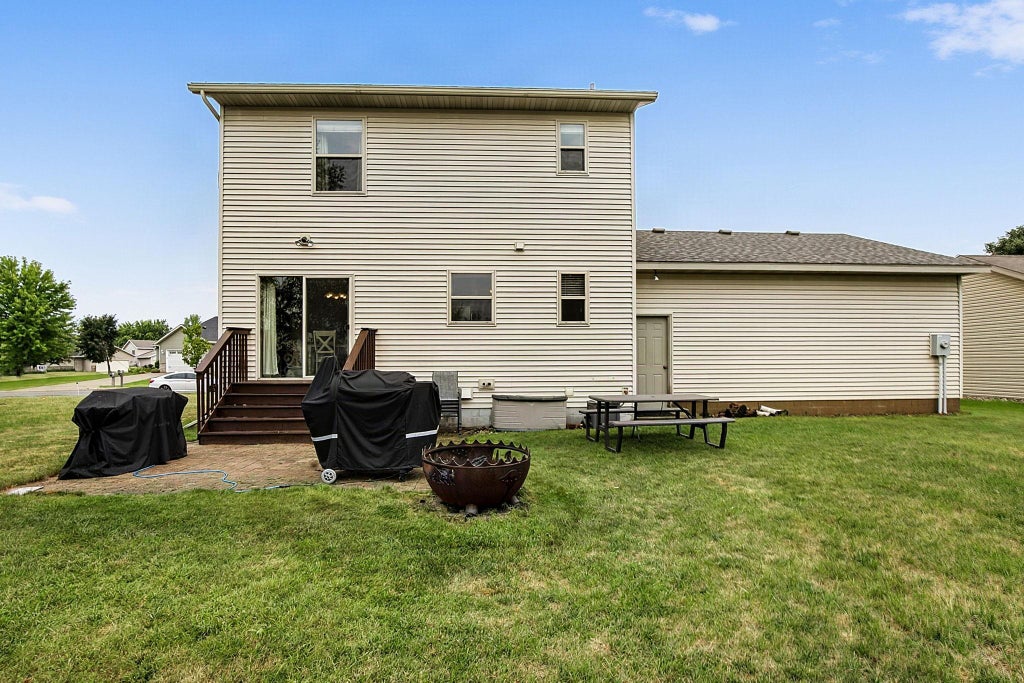 Photo of 1020 Sequoia Avenue, Saint Cloud, MN 56303 (MLS # 7127924)