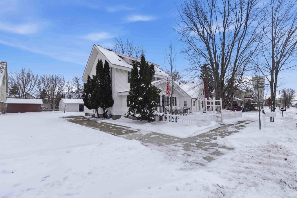 Photo of 316 N 6th Street, Brainerd, MN 56401 (MLS # 7002865)