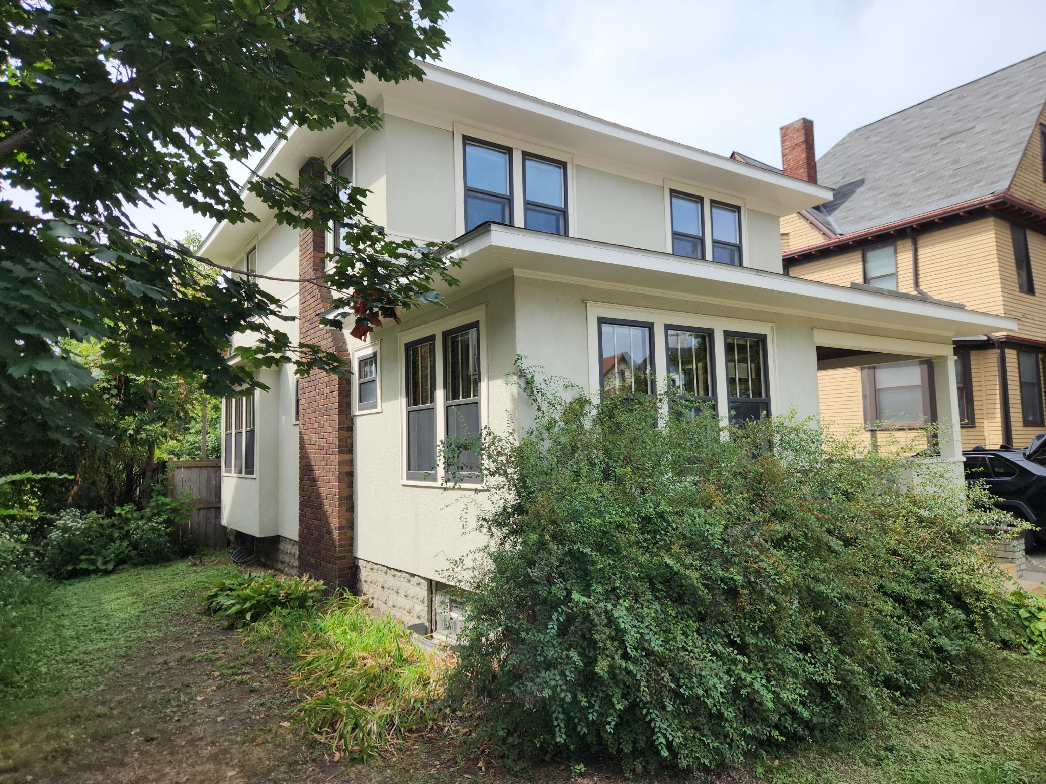 355 Bates Avenue