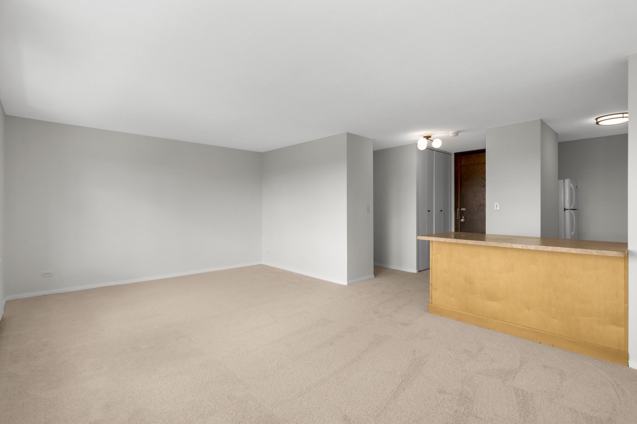15 S 1st Street A809