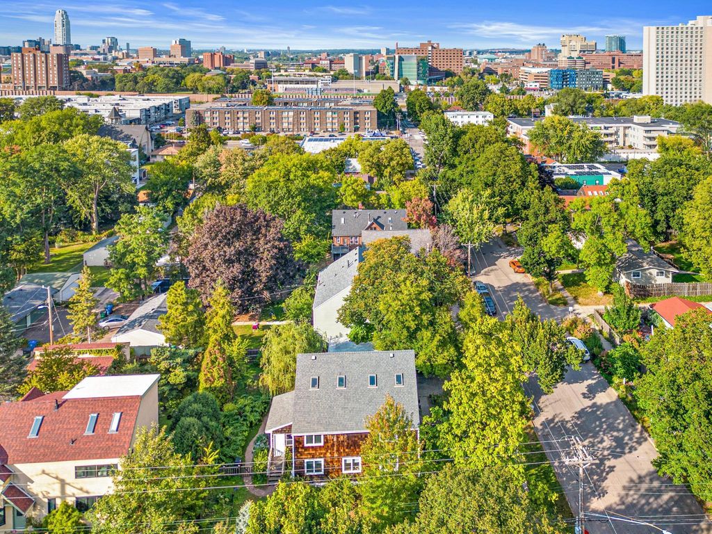 Photo of 2118-2122 24th Avenue S, Minneapolis, MN 55406 (MLS # 6771994)