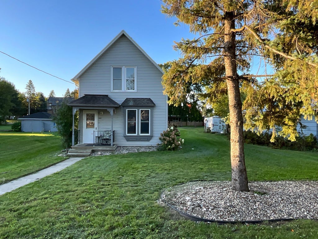 Photo of 309 W Nokomis Street, Osakis, MN 56360 (MLS # 7154694)