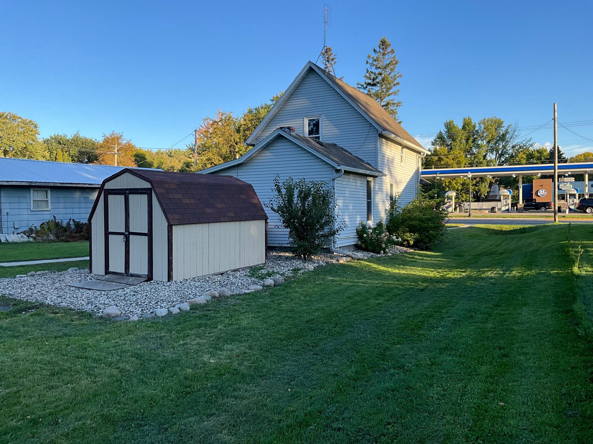 309 W Nokomis Street