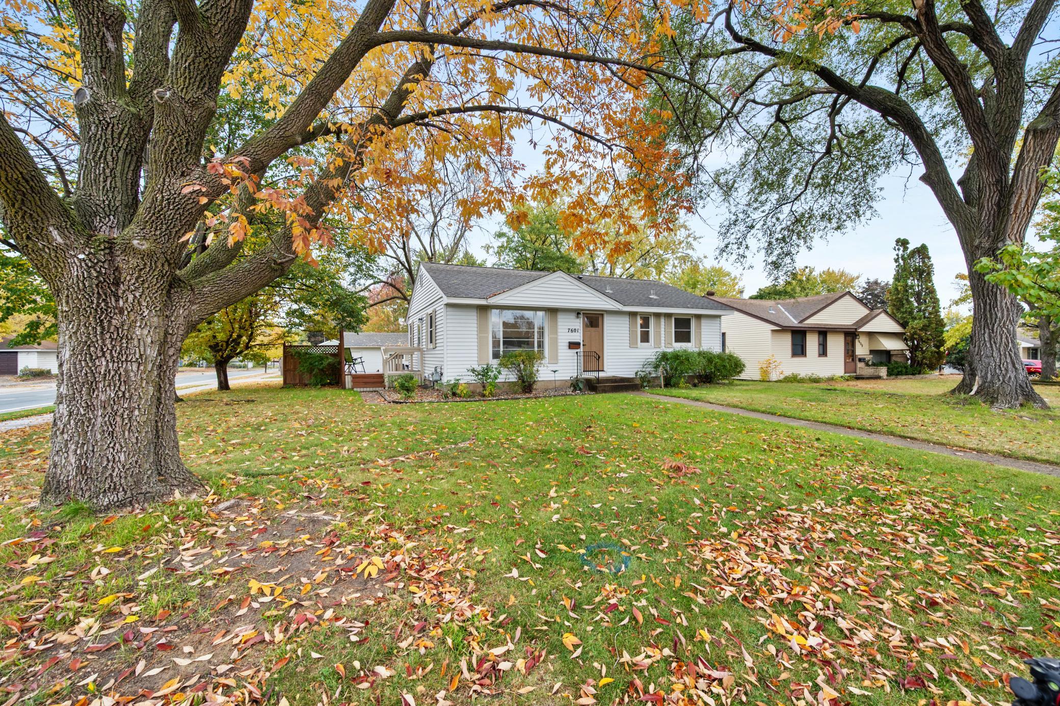 7601 Elliot Avenue S