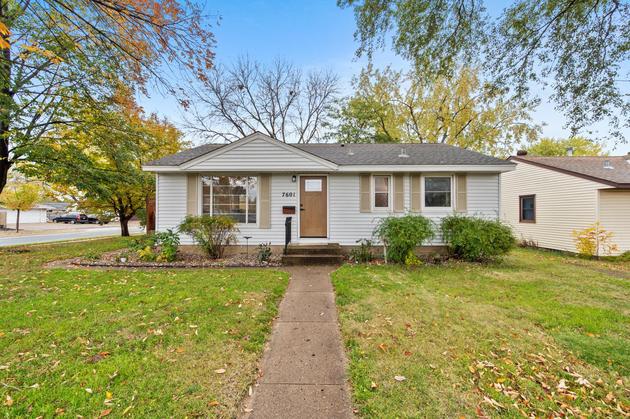 7601 Elliot Avenue S