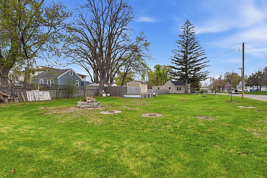 119 7th Avenue SE