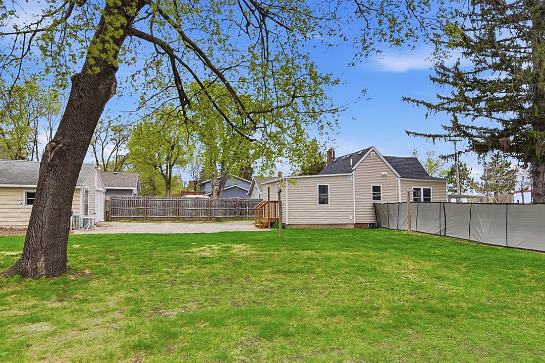 119 7th Avenue SE