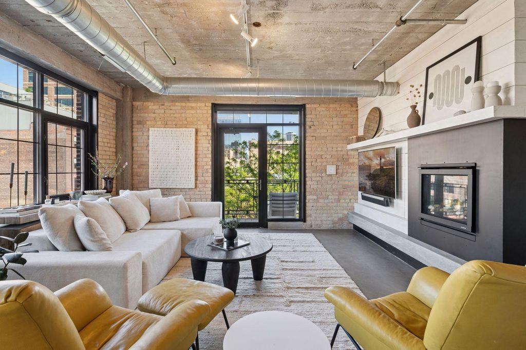 Photo of 525 N 3rd Street #306, Minneapolis, MN 55401 (MLS # 7036025)