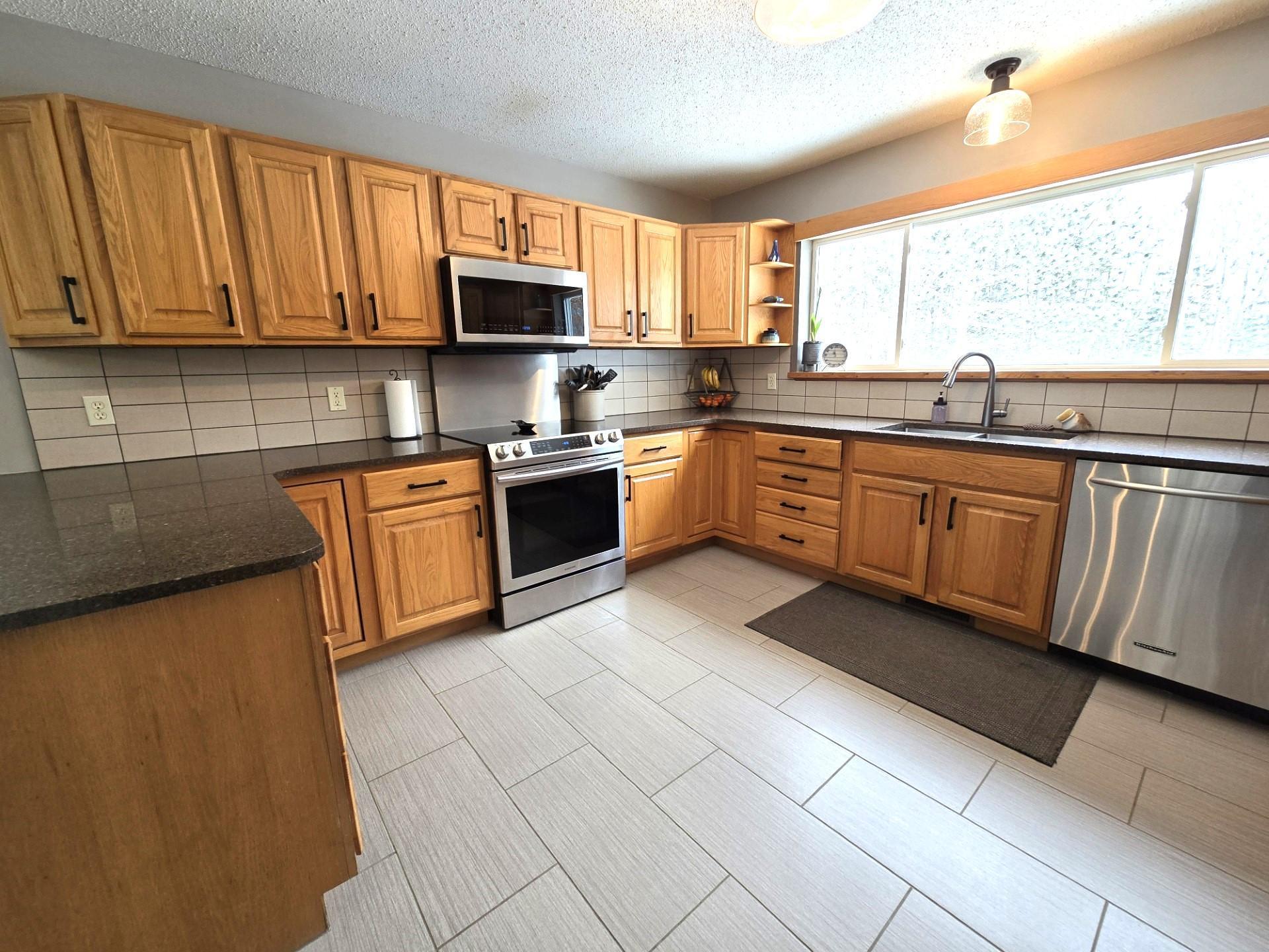 14126 Oak Hollow Road
