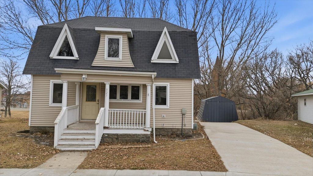 Photo of 327 2ND Street NE, Barnesville, MN 56514 (MLS # 7058157)