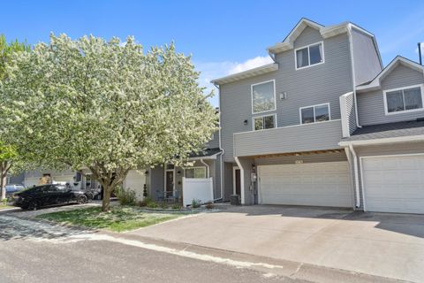 577 Woodduck Drive B Woodbury MN 55125