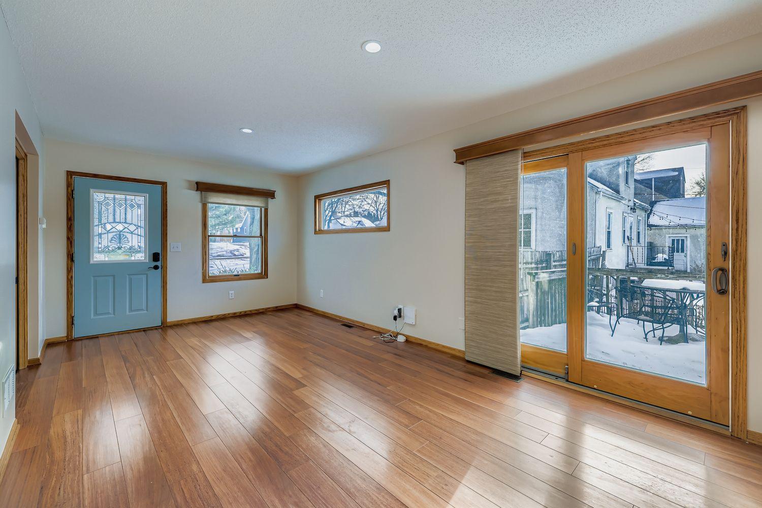 3562 Stinson Boulevard