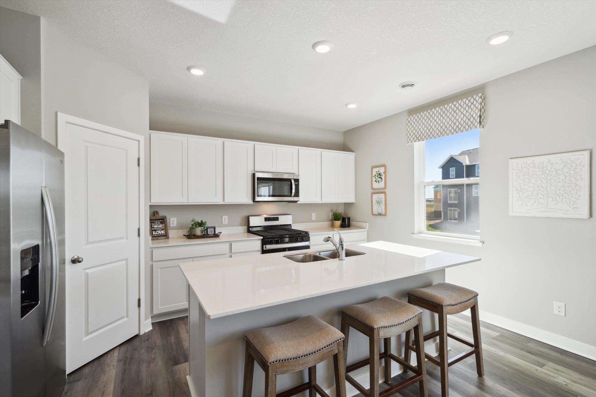 2032 Aquarius Drive