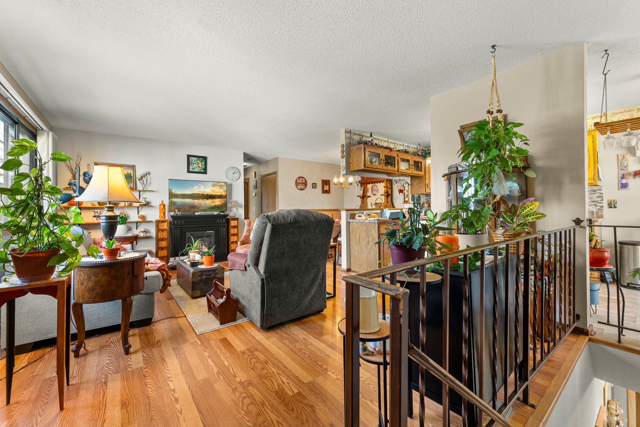 4245 Centerville Road