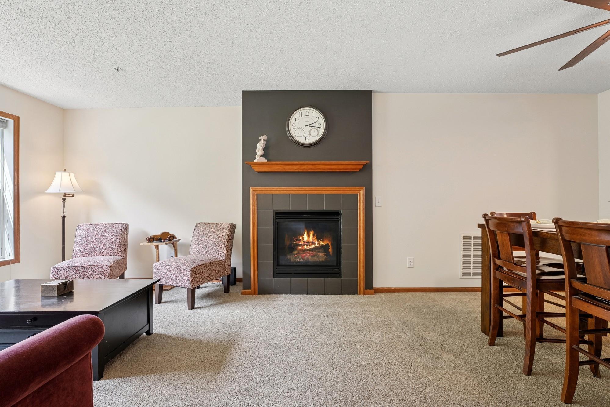 933 Ledgestone Drive