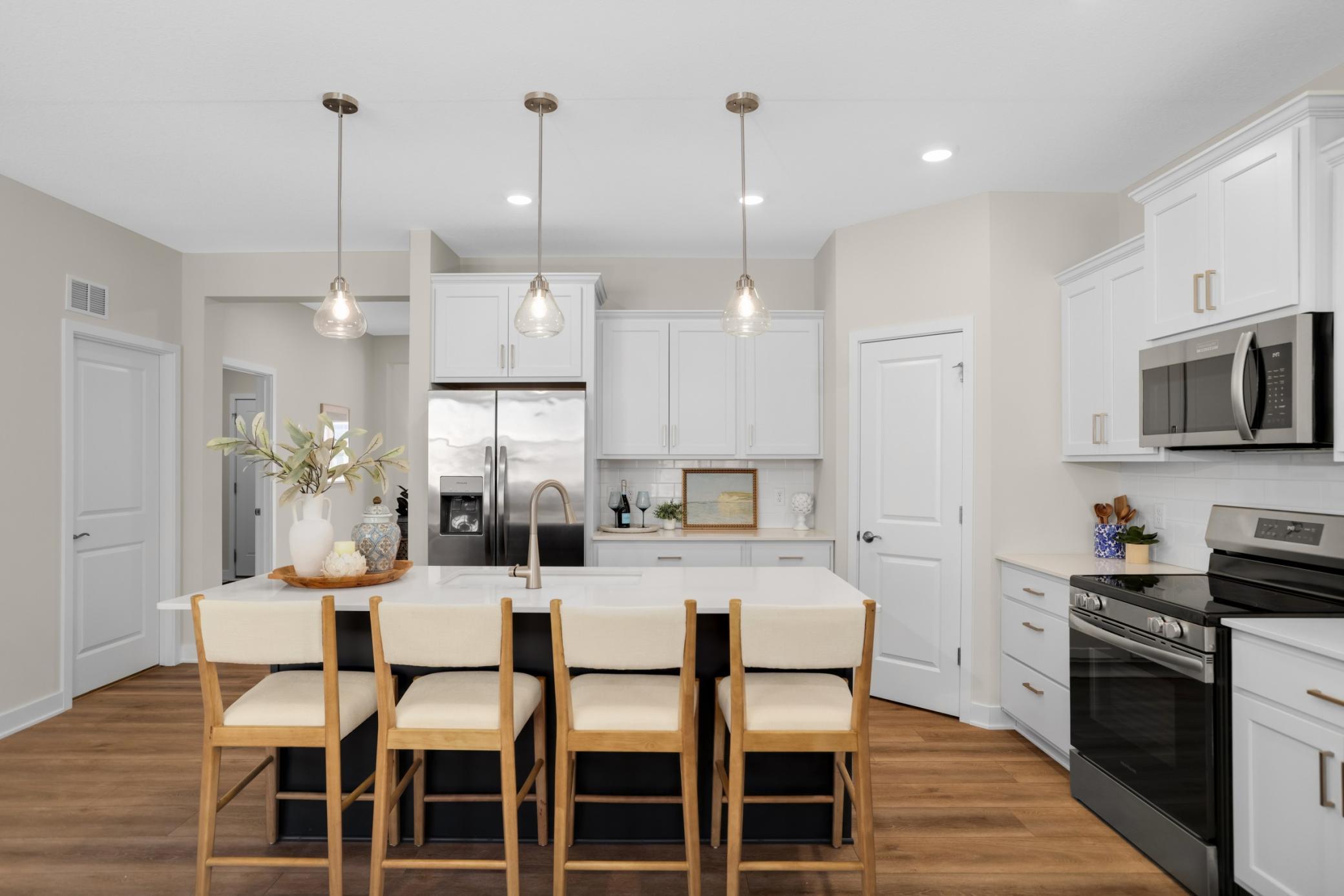 13760 Hollybrook Circle