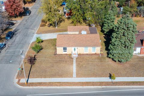 Photo of 332 Willow Street E, Detroit Lakes, MN 56501 (MLS # 6803041)