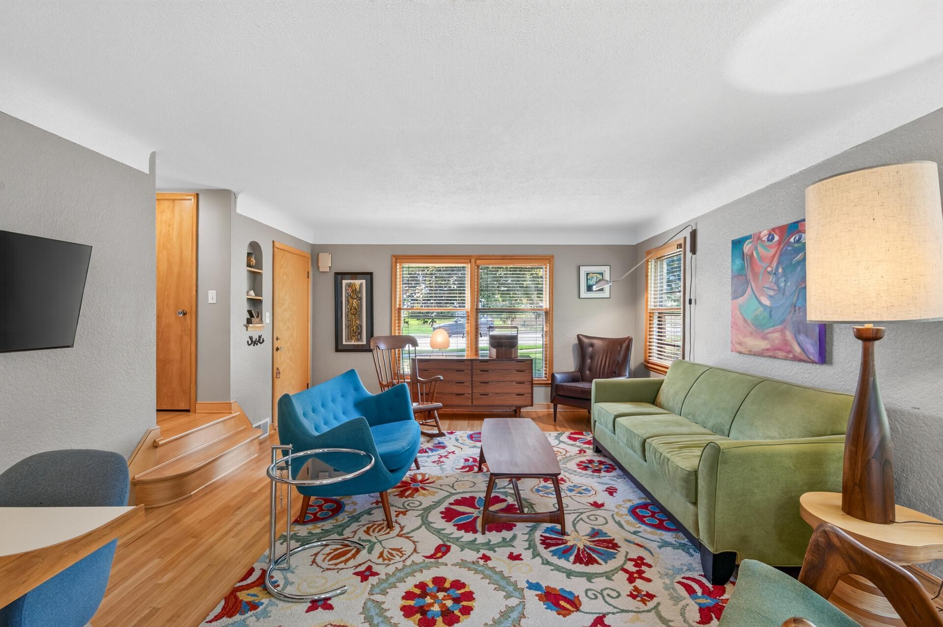 444 Lexington Parkway S 2