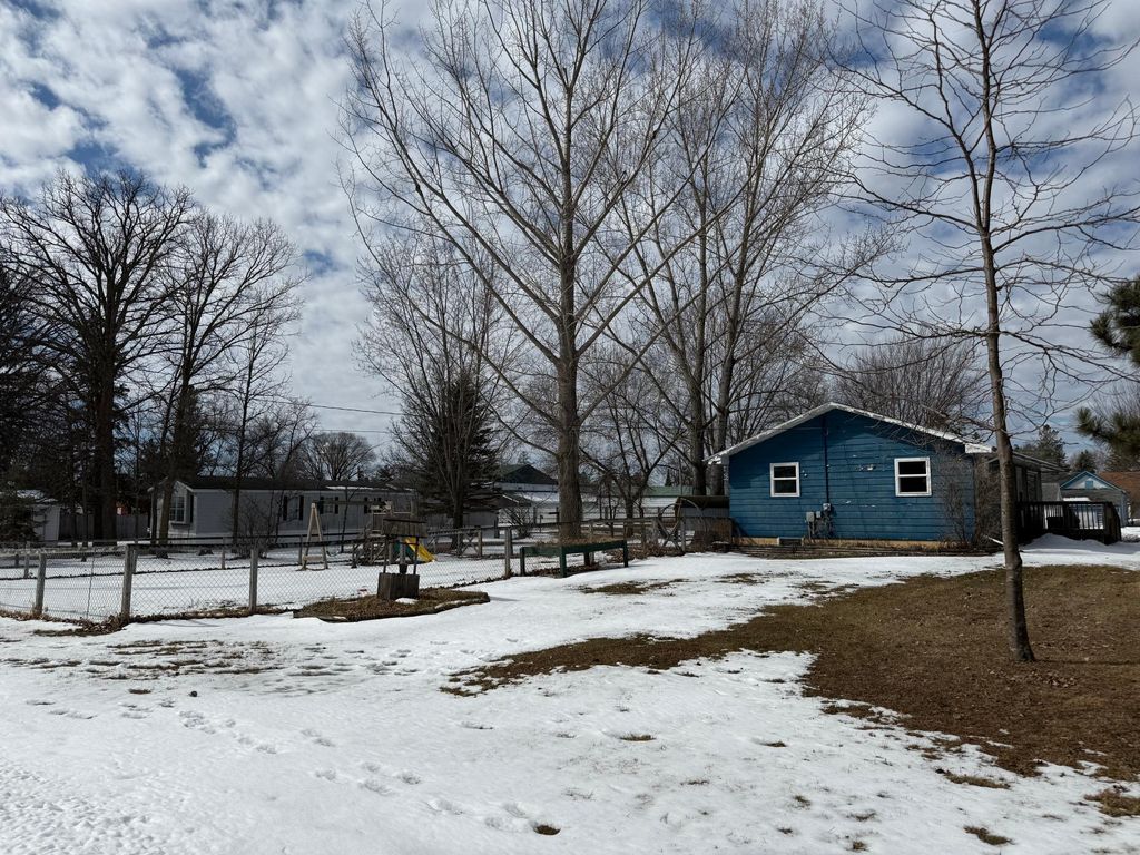 Photo of 64 Cedar Street E, Motley, MN 56466 (MLS # 7039678)