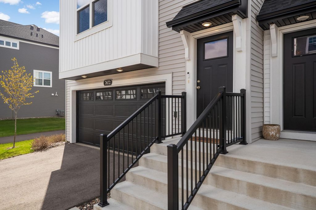 Photo of 7672 Cruise Way, Inver Grove Heights, MN 55076 (MLS # 7057888)