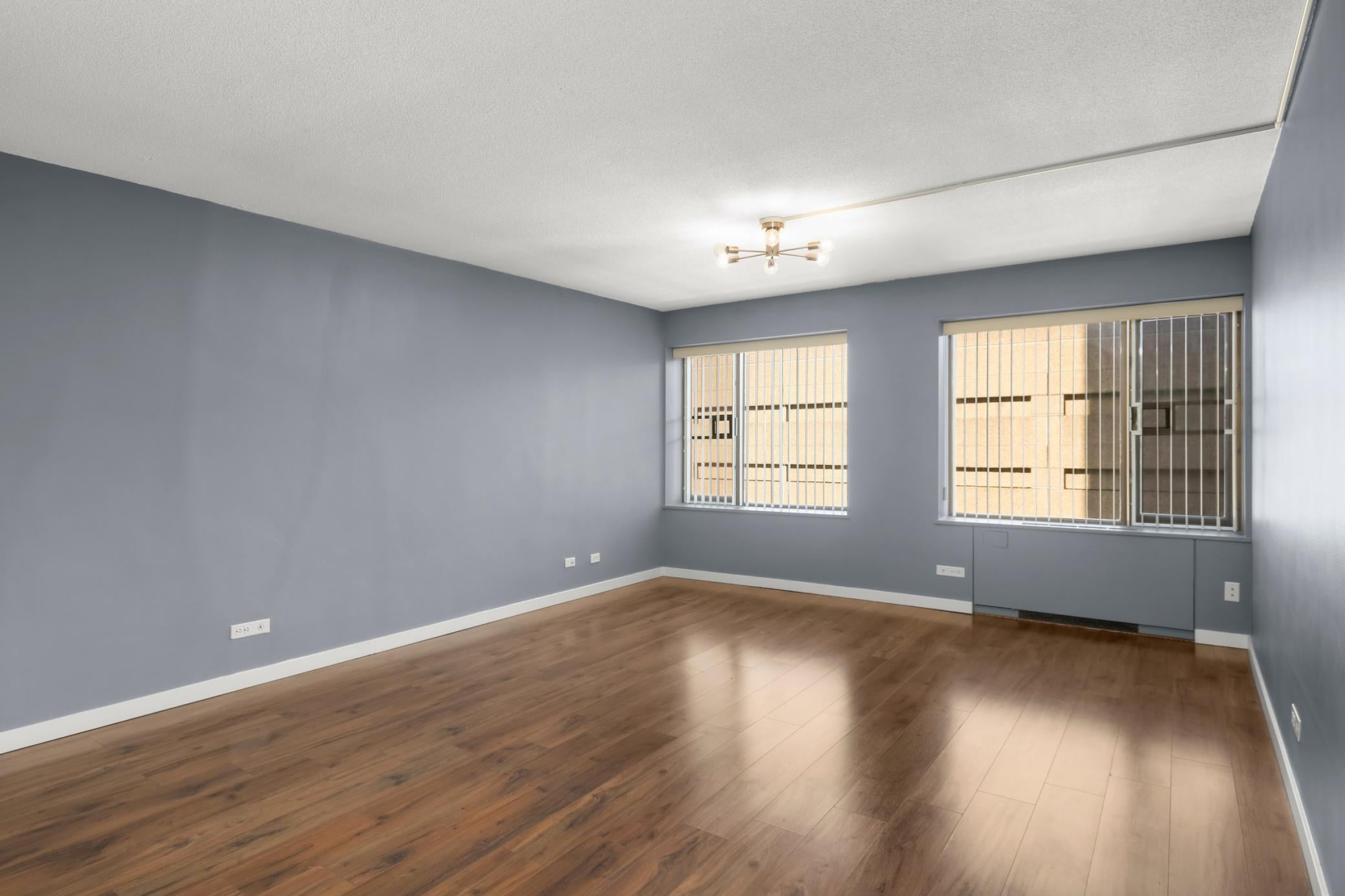 19 S 1st Street B808