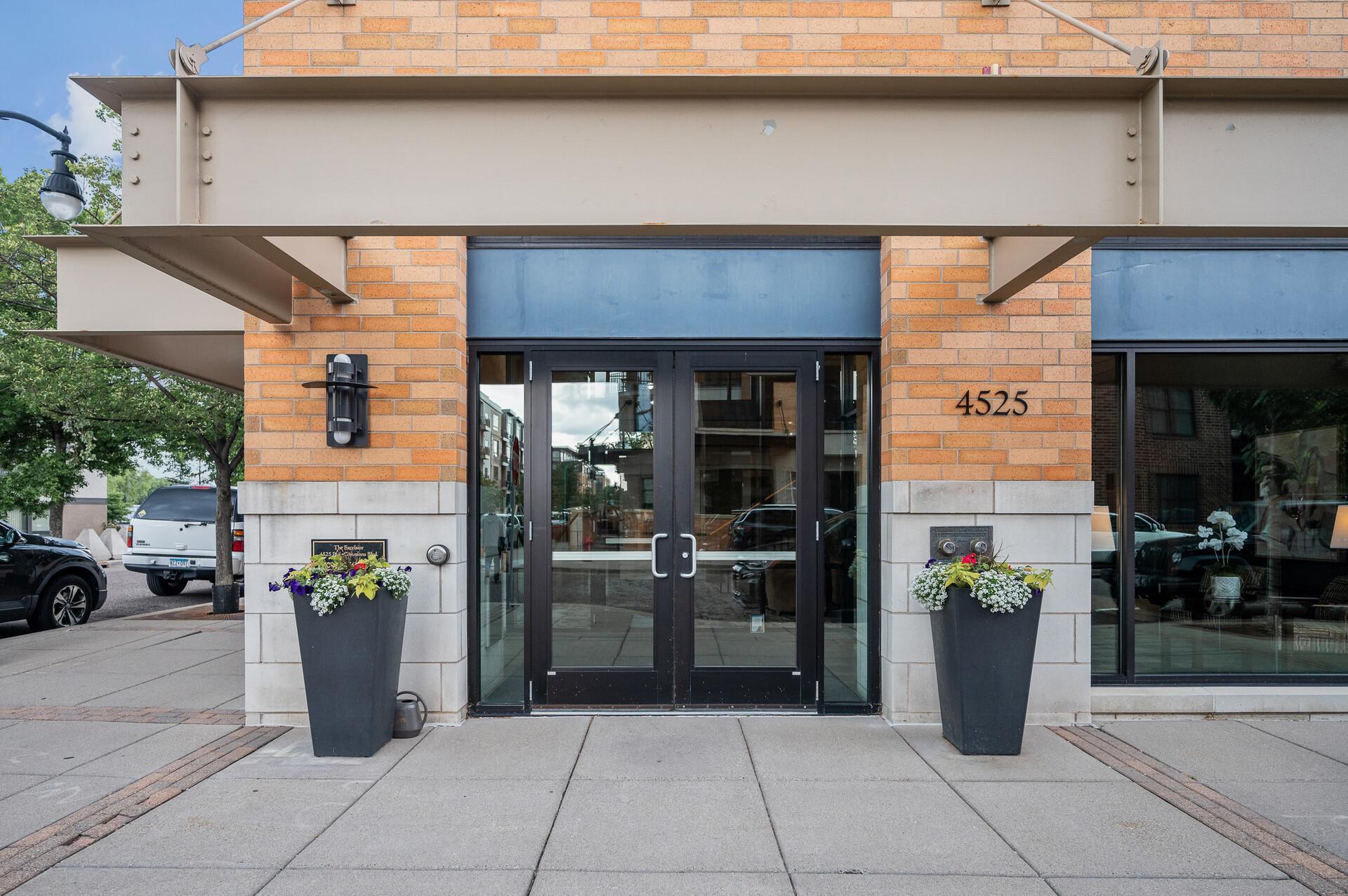 4525 Park Commons Drive 506