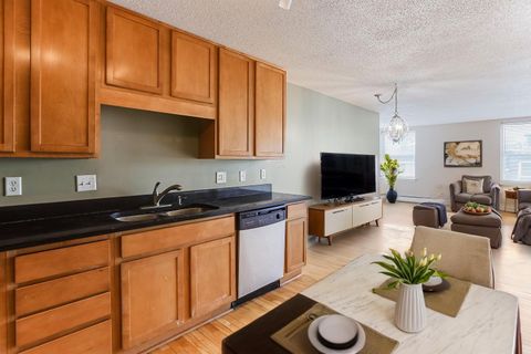 3150 Excelsior Boulevard 304 Minneapolis MN 55416
