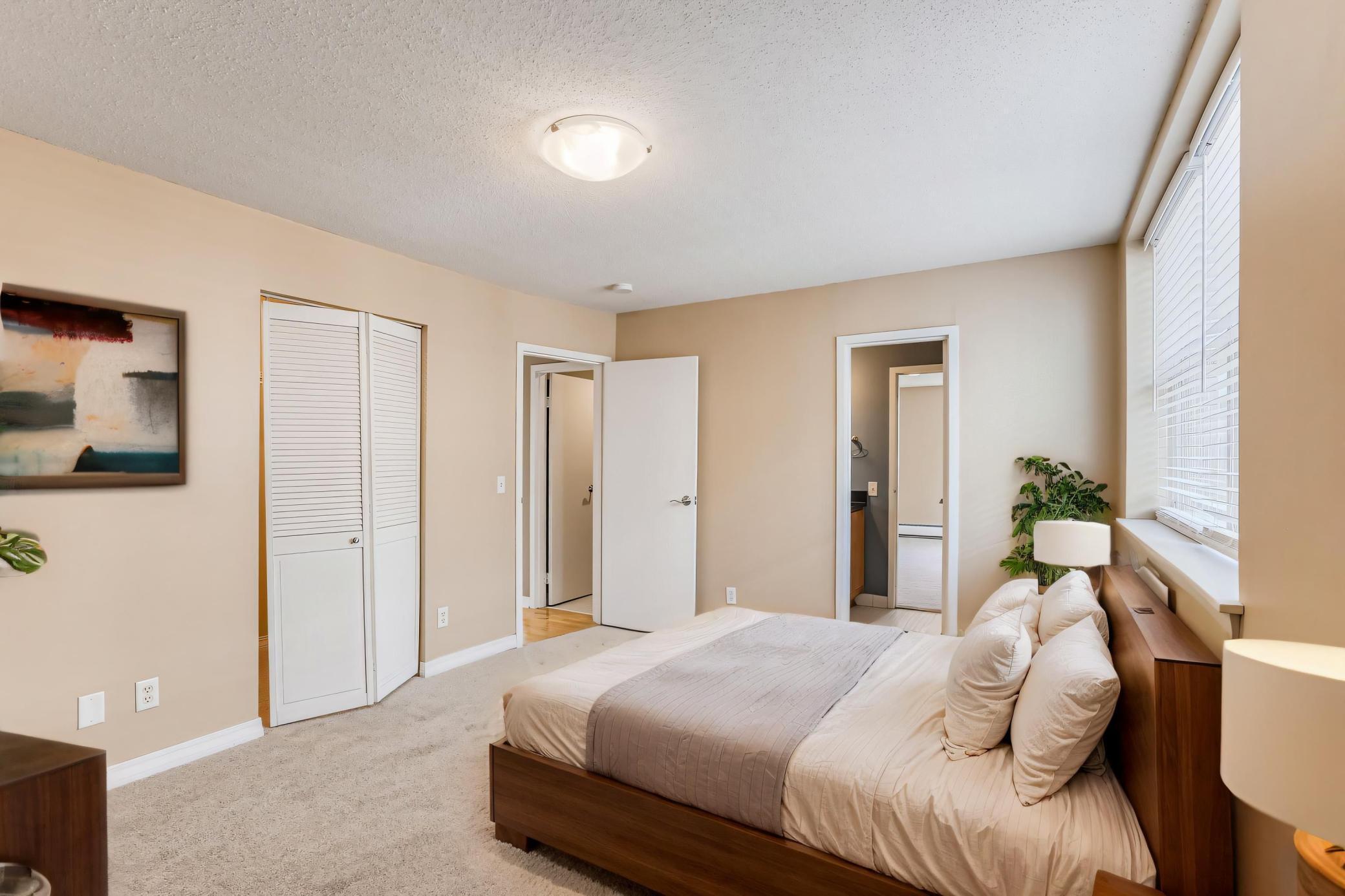 3150 Excelsior Boulevard 304