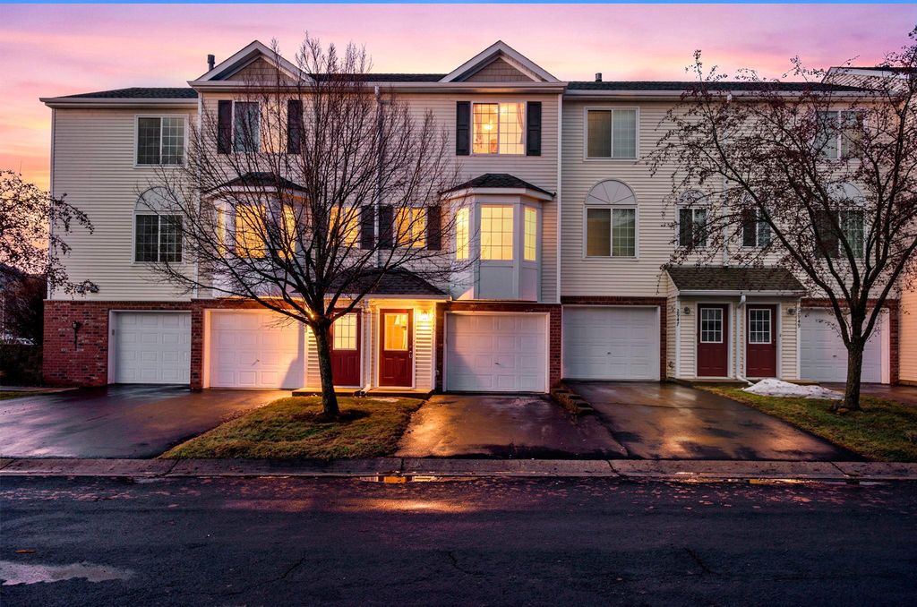 Photo of 2945 Village Circle, Chanhassen, MN 55317 (MLS # 7033097)