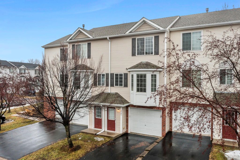 Photo of 2945 Village Circle, Chanhassen, MN 55317 (MLS # 7033097)