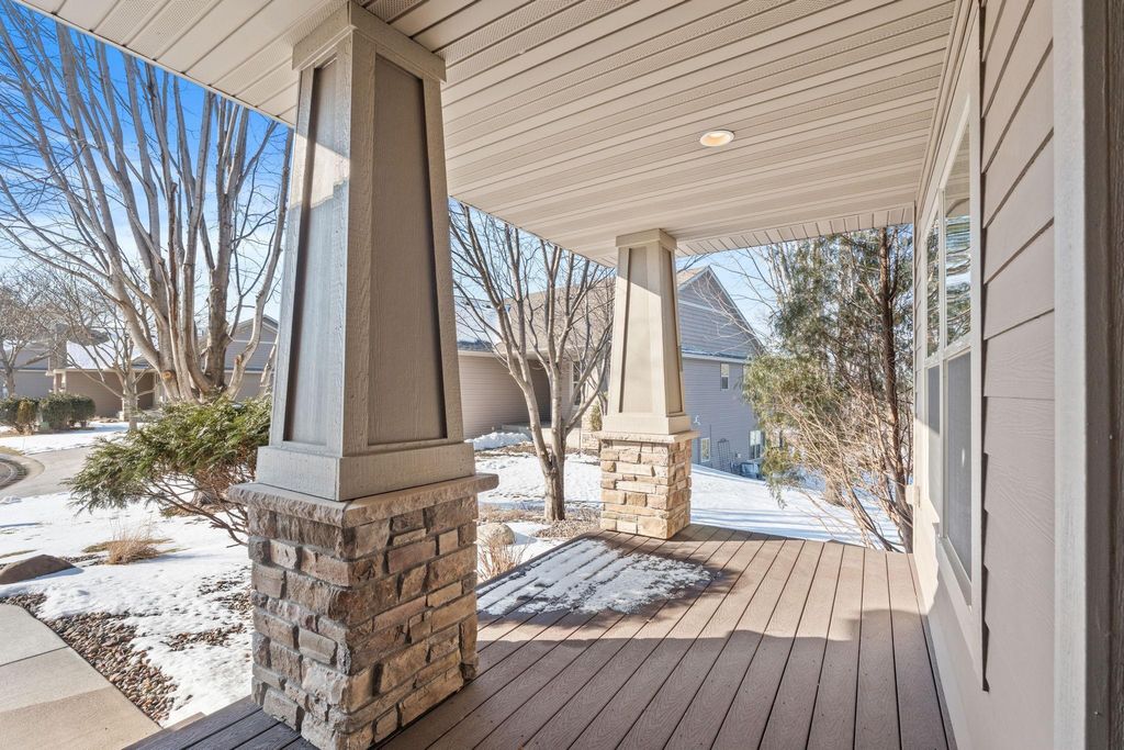 Photo of 2187 Tower Alcove, Woodbury, MN 55125 (MLS # 7016093)