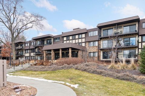 205 Barry Avenue S 303 Wayzata MN 55391