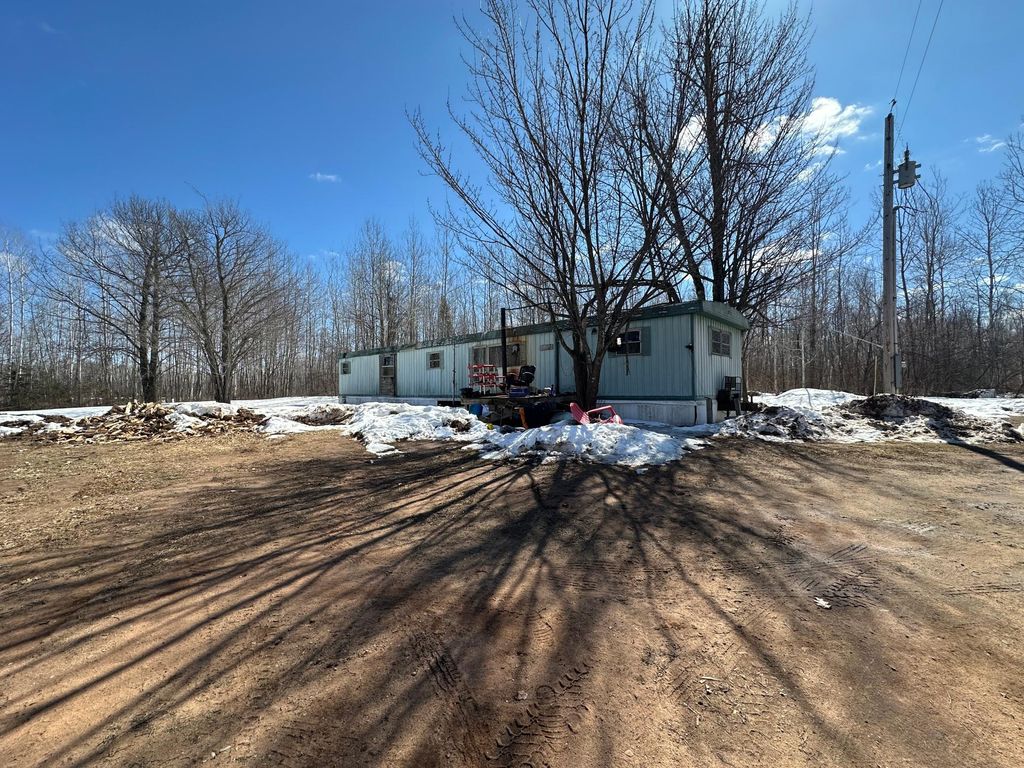 Photo of 53680 Oak Leaf Road, Kerrick, MN 55756 (MLS # 7042195)