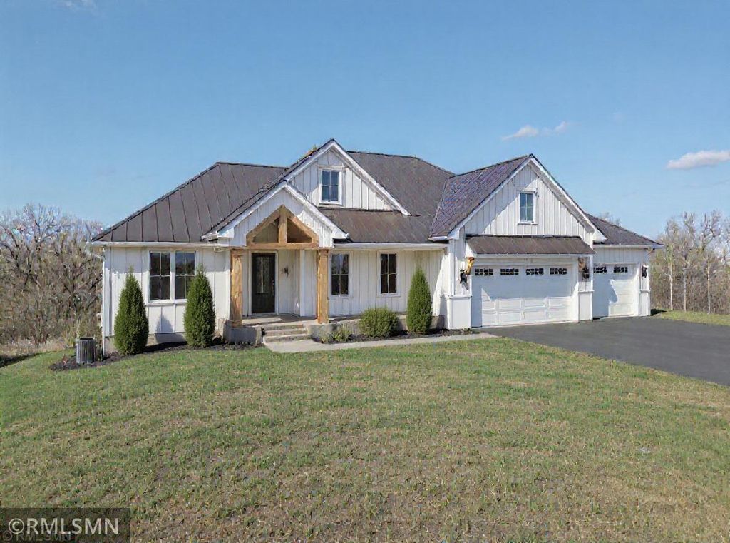 Photo of 10484 56th Place N, Lake Elmo, MN 55042 (MLS # 7002913)