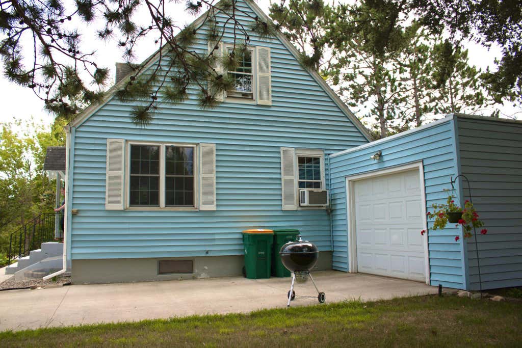 Photo of 715 NW 9th Avenue, Grand Rapids, MN 55744 (MLS # 7128645)