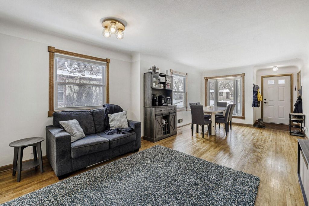 Photo of 3546 June Avenue N, Robbinsdale, MN 55422 (MLS # 7017306)