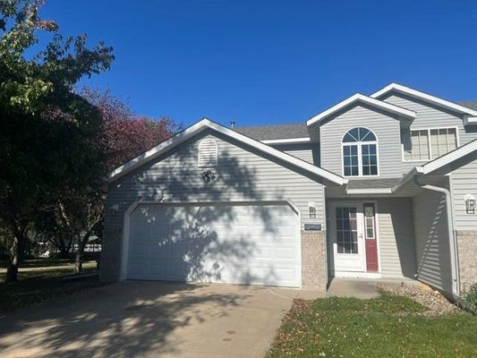 2317 VIOLA HEIGHTS DR NE, ROCHESTER, MN 55906 - Image 61990cdc183039d4a8e2abaaf214a0df/2485640186