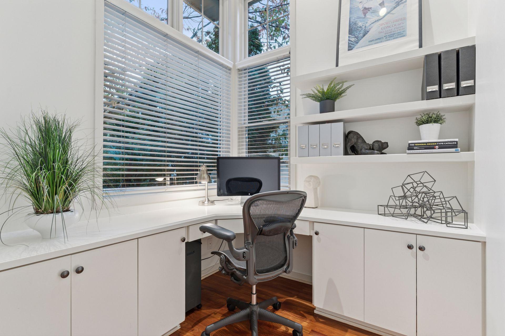 1760 Waterford Court