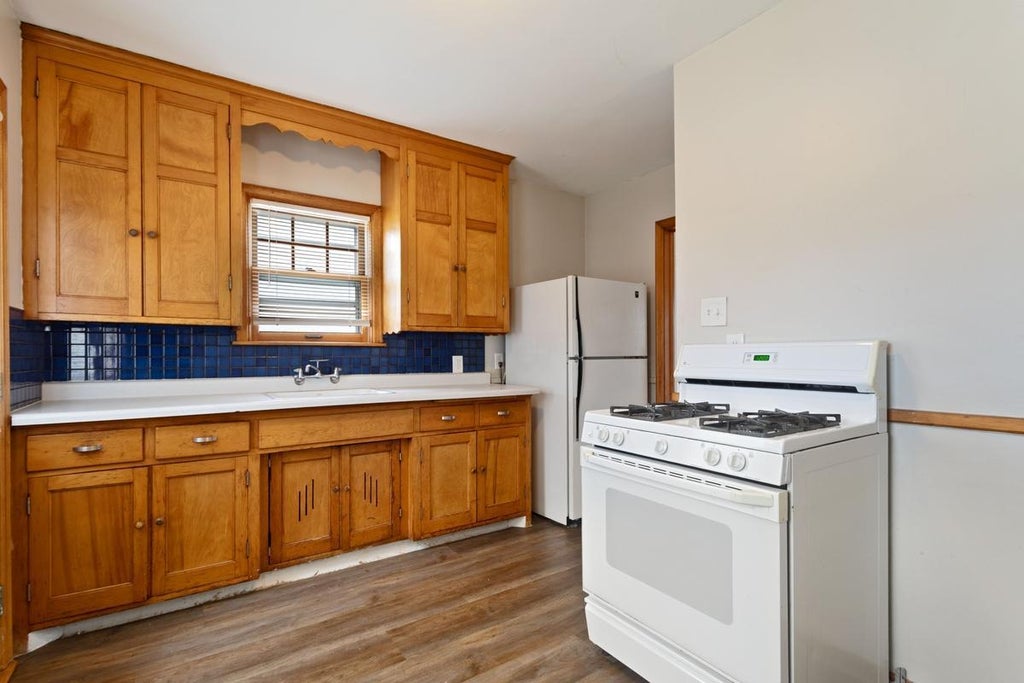 Photo of 5433 30th Avenue S, Minneapolis, MN 55417 (MLS # 7161605)