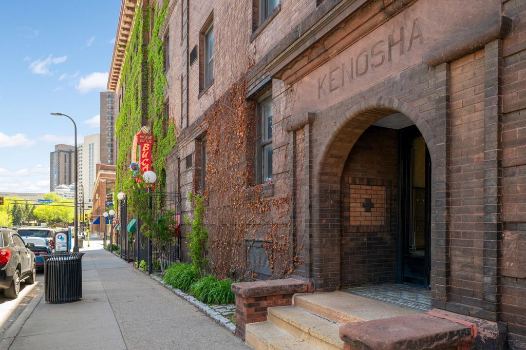 Photo of 11 S 12th Street #303, Minneapolis, MN 55403 (MLS # 7075699)