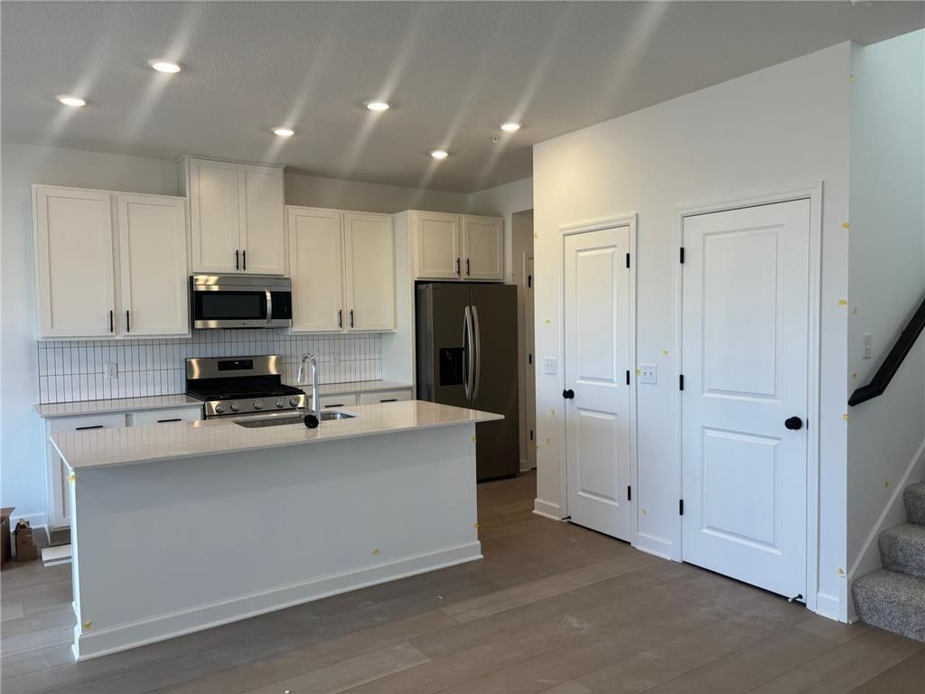 Photo of 1075 Anmeadle Row, Rosemount, MN 55068 (MLS # 7083565)