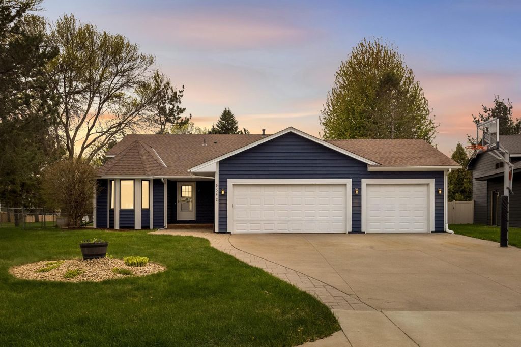 Photo of 9642 Lakeside Trail, Champlin, MN 55316 (MLS # 7030028)