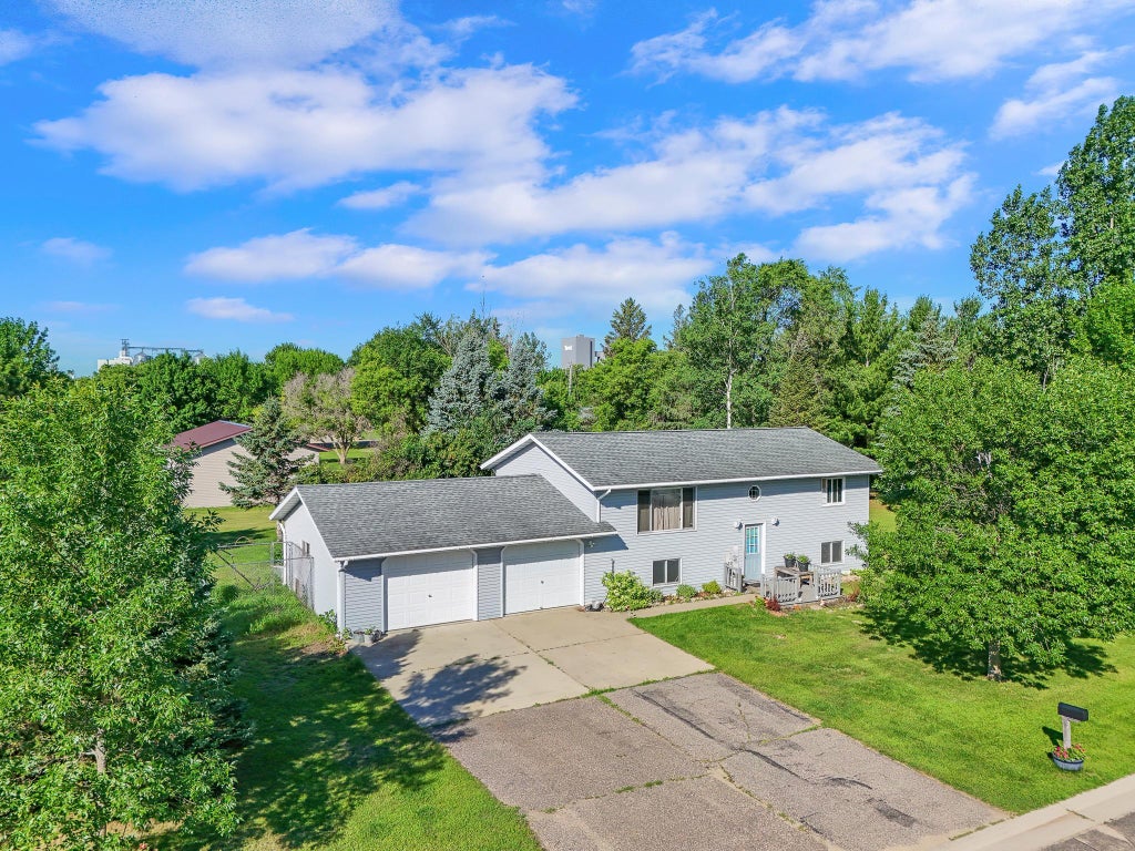 Photo of 380 7th St NE ST, Perham, MN 56573 (MLS # 7111731)